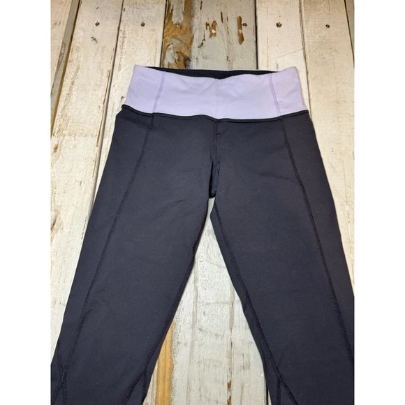 Lululemon Size 4 Power Pose Crop Gray Lilac thick luon purple yoga Leggings - Picture 2 of 8